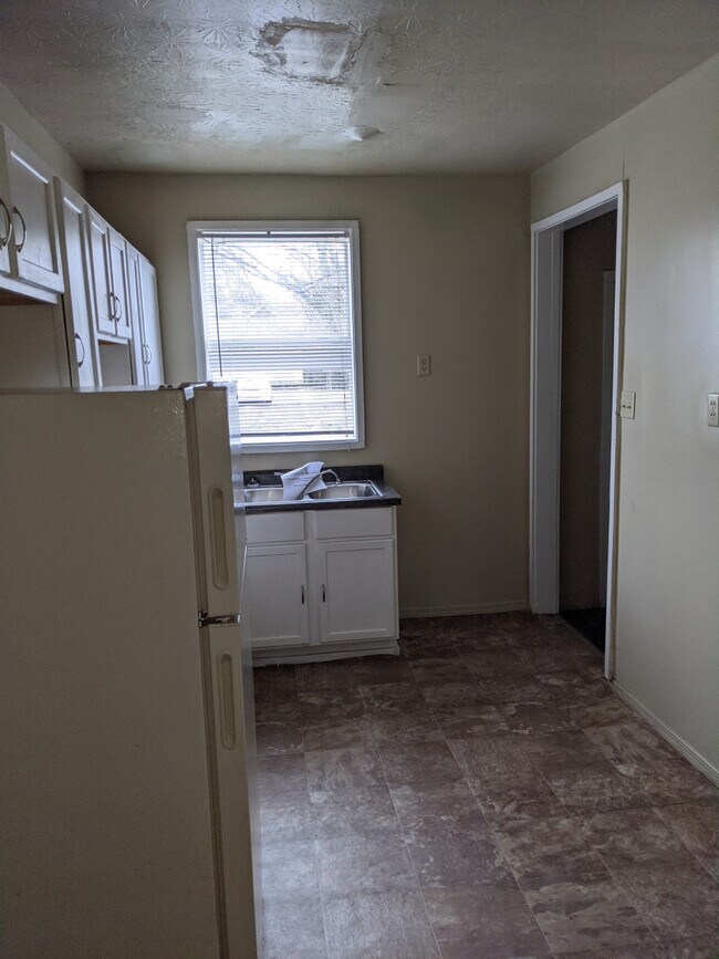 Building Photo - 2917 boulevard Pl / Rickey Pascarella