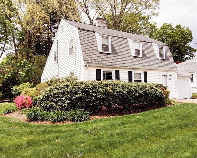 Foto del edificio - 133 Winslow Rd