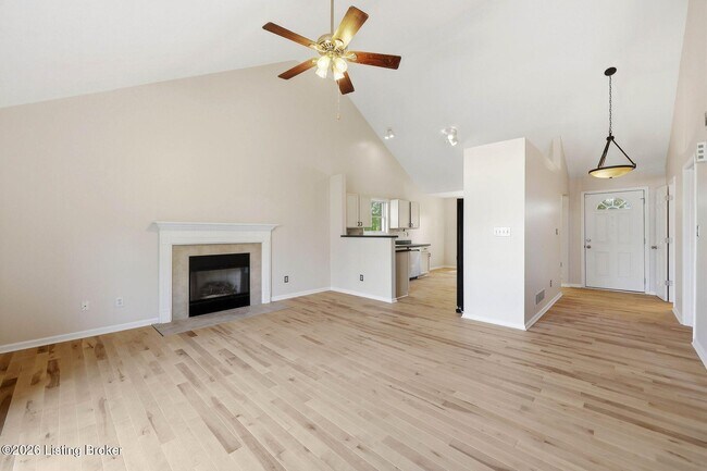 Foto del edificio - 4029 Orchard Lake Dr