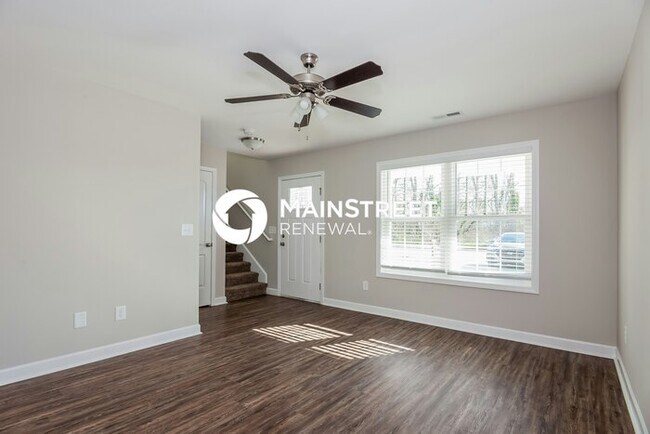 Building Photo - 3 Bedroom Pet-Friendly Home in Kannapolis,...