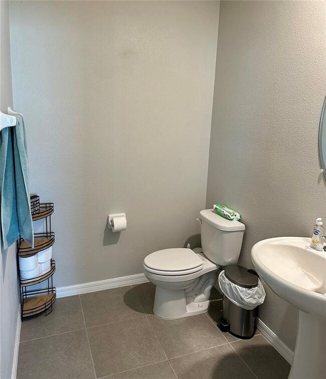 Building Photo - 32860 Brooks Hawk Ln