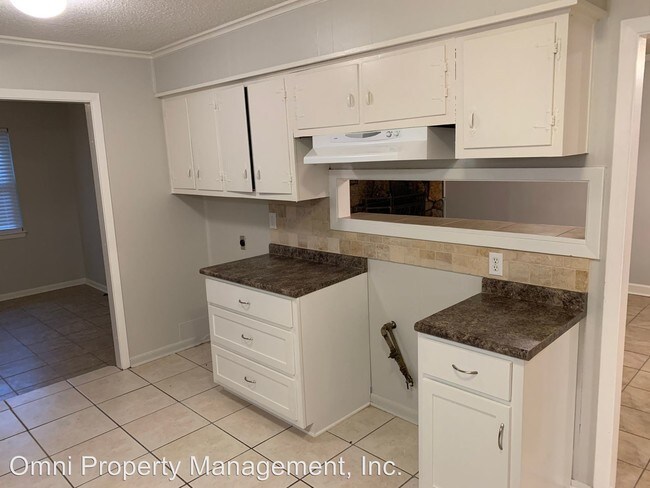 Building Photo - 3 br, 2 bath House - 3294 GATEWOOD