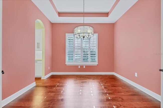 Building Photo - 5580 Semolino St