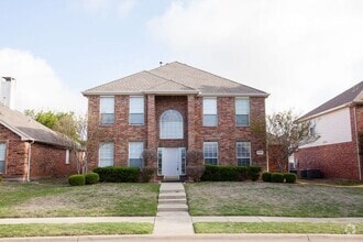 Building Photo - 9900 Presthope Dr