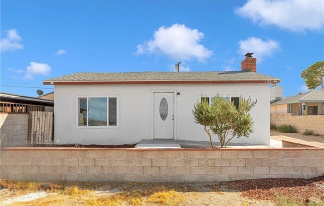 Building Photo - 1280 Flora St
