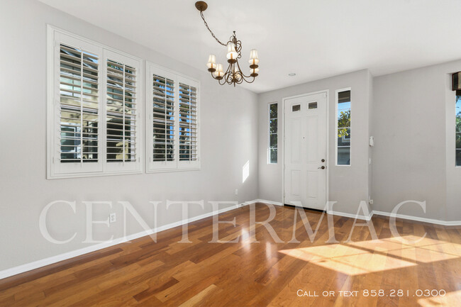 Foto del edificio - 8320 Bryn Glen Way