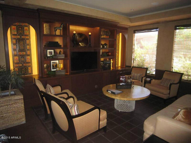 Foto del edificio - 6900 E Princess Dr