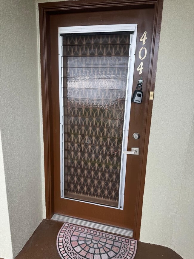 Building Photo - 1500 SW 131st Way