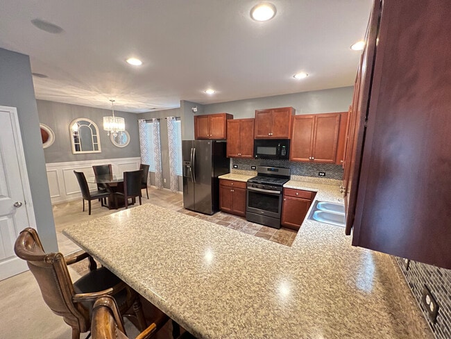Building Photo - 402 Kinnakeet Dr