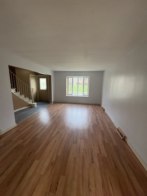 Foto del edificio - 6094 Andover Blvd