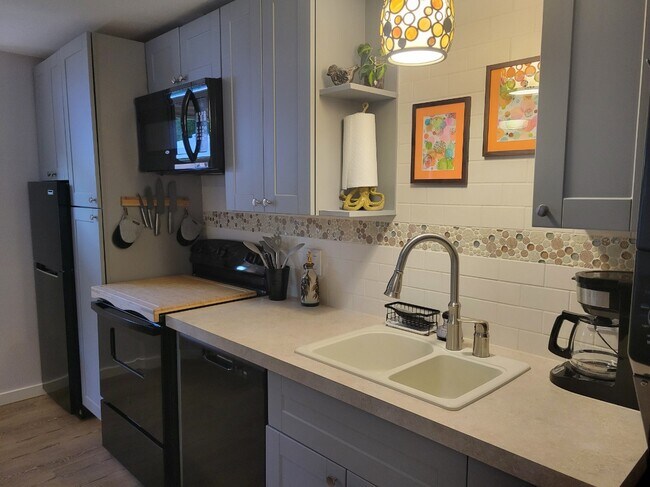 Foto del edificio - 10437 SW 90th Ave