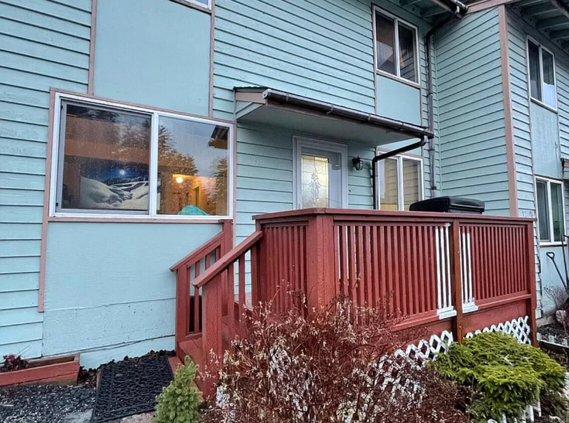 Primary Photo - 1219A Selief Ln