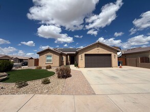 Building Photo - 3468 W 39th Ln