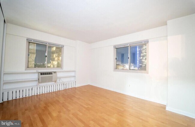 Foto del edificio - 2101-17 Chestnut St