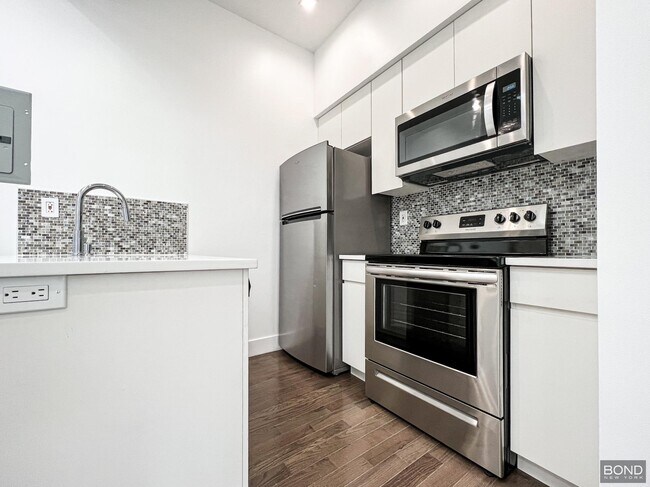 Foto del edificio - 202 Greenpoint Ave
