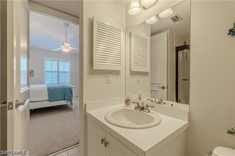 Building Photo - 833 Meadowland Dr