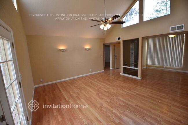 Foto del edificio - 9602 N 35th Dr