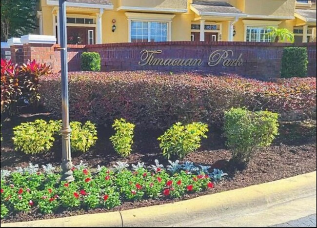 Building Photo - 671 Pensacola Ln