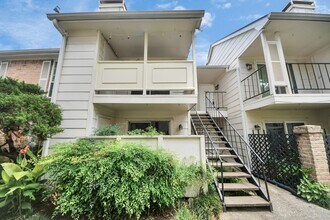 Building Photo - 2800 Jeanetta St