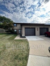 Building Photo - 235 Ewing Dr