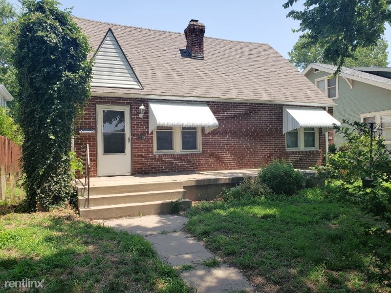 Primary Photo - 2 br, 1 bath Townhome - 910 N. Amidon