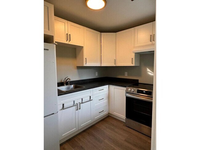 Photo du bâtiment - 561 5th Ave