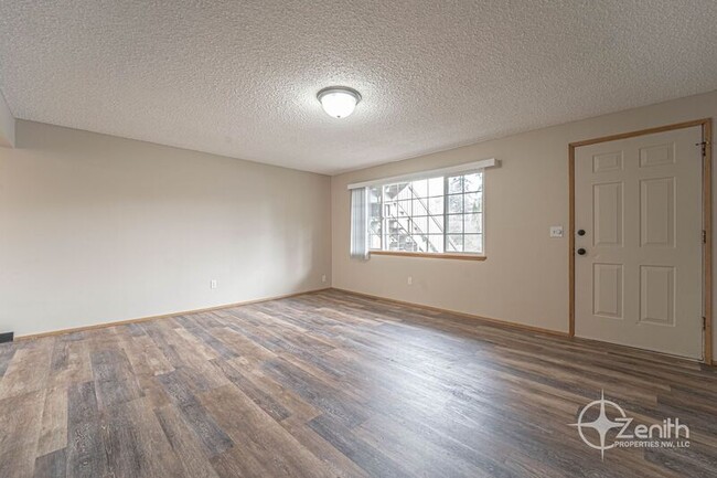 Foto del edificio - 10809 NE 48th Cir