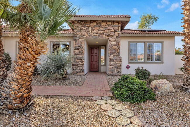 Building Photo - 74613 Waterlily Cir