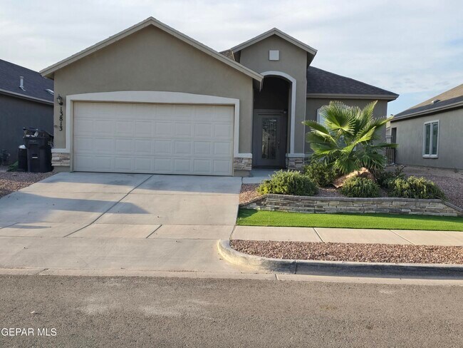 Foto del edificio - 13813 Sky Harbor Ave