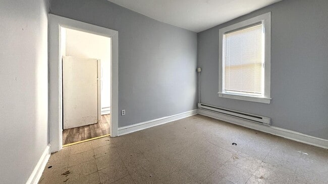 Building Photo - 1908 S 65th St