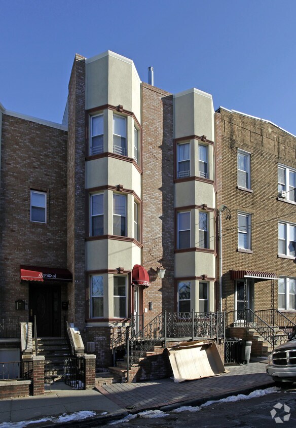 Building Photo - 1708 West St
