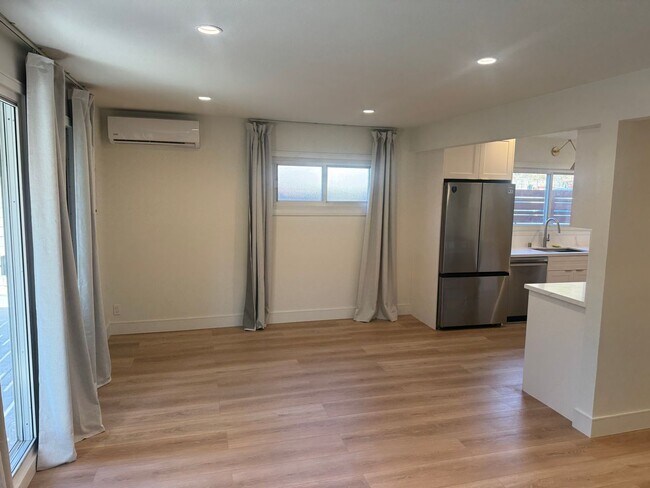 Foto del edificio - Rees