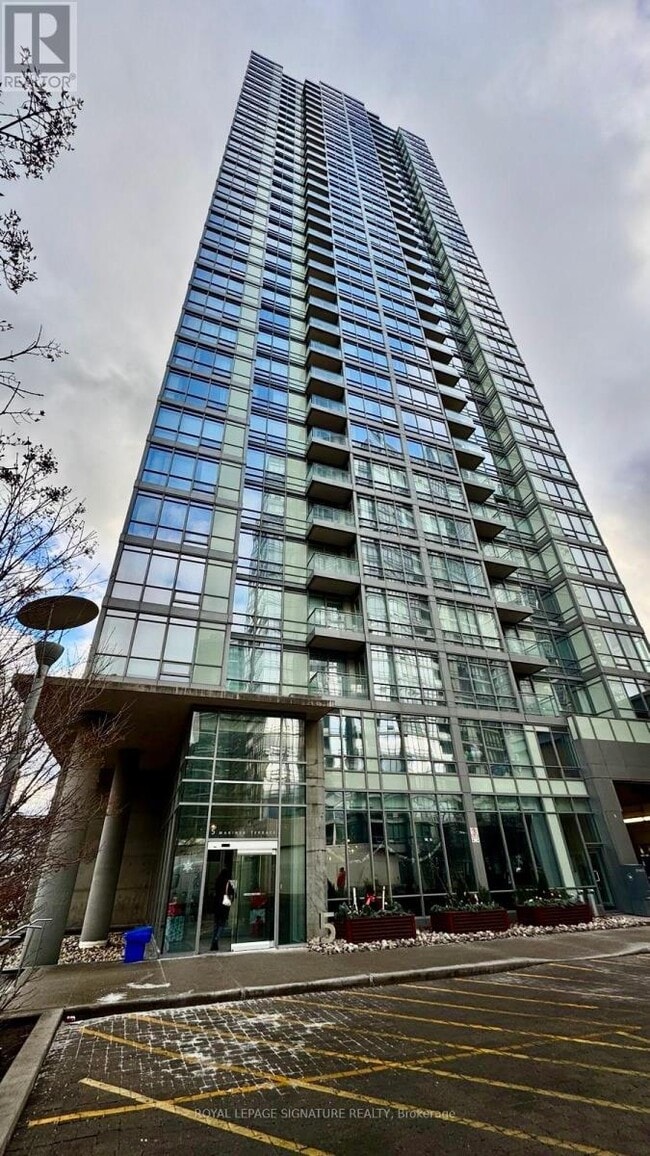 Building Photo - 5 Mariner Terrace