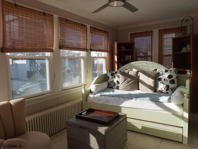 Foto del edificio - 11 S Baltimore Ave