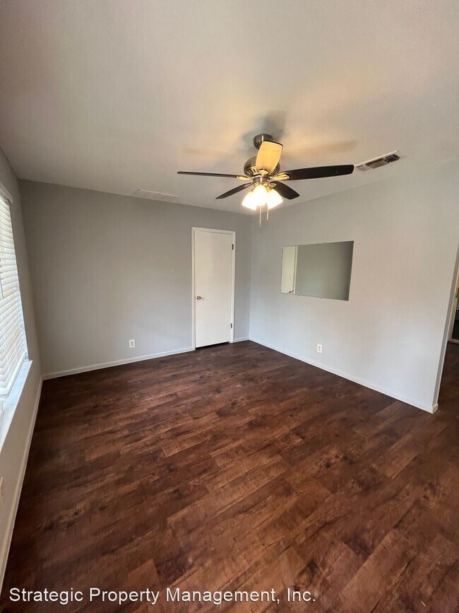 Foto del edificio - 2 br, 1 bath House - 2449 Hiawatha