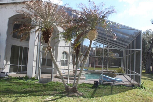 Foto del edificio - 1615 The Oaks Blvd