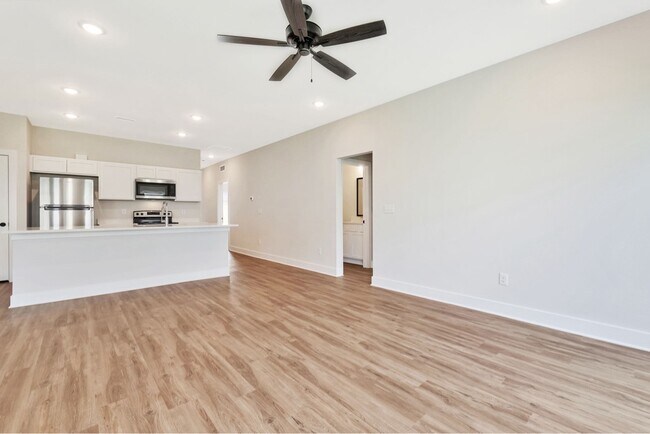 Building Photo - 1133 N Joye St