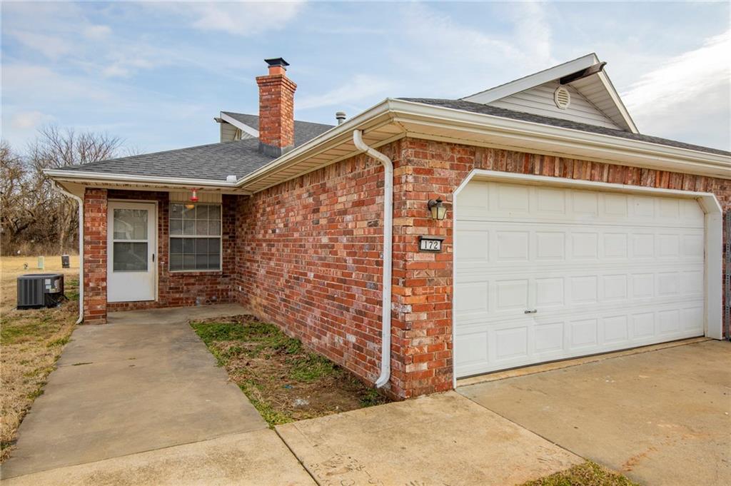 172 Killdeer Dr, Farmington, AR 72730 Townhouse for Rent in