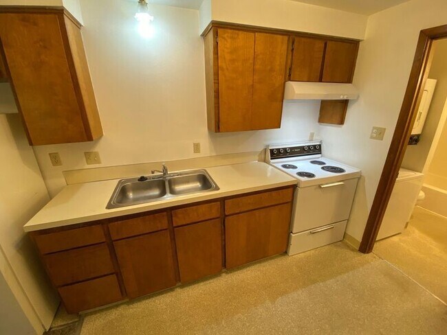 Foto del edificio - 158 Manbrin Dr NE
