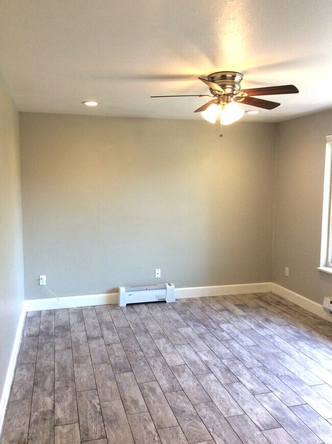 Foto del edificio - Lovely 3 Bdrm+ -  2 story home in Tacoma! ...