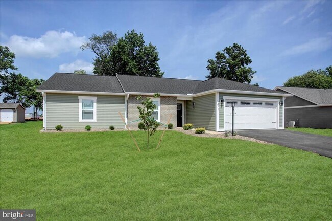 Building Photo - 1471 Treeline Dr