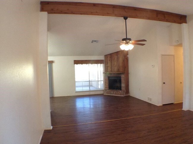 Building Photo - 5311 El Tejano St