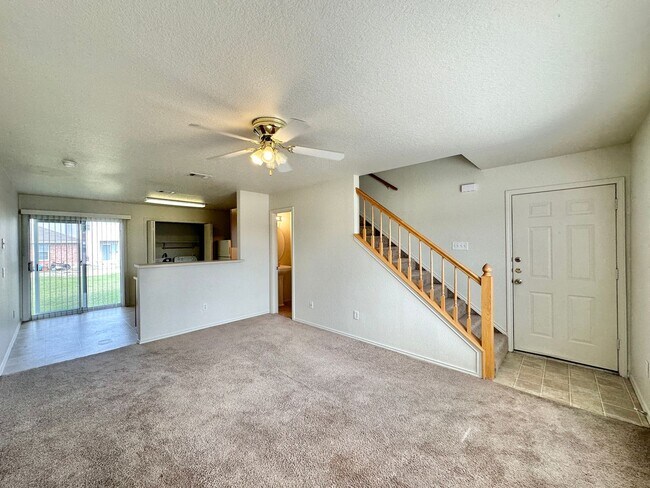 Foto del edificio - 2105 Tahoe Ct