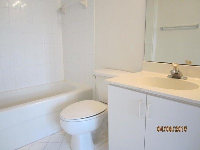 Building Photo - 3478 Briar Bay Blvd