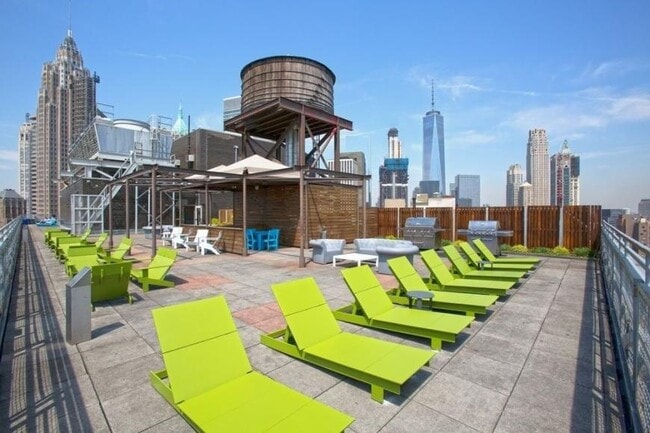 Building Photo - 3 bedroom in New York NY 10038