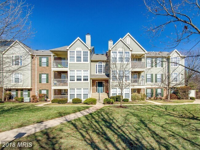Building Photo - 13101 Briarcliff Terrace
