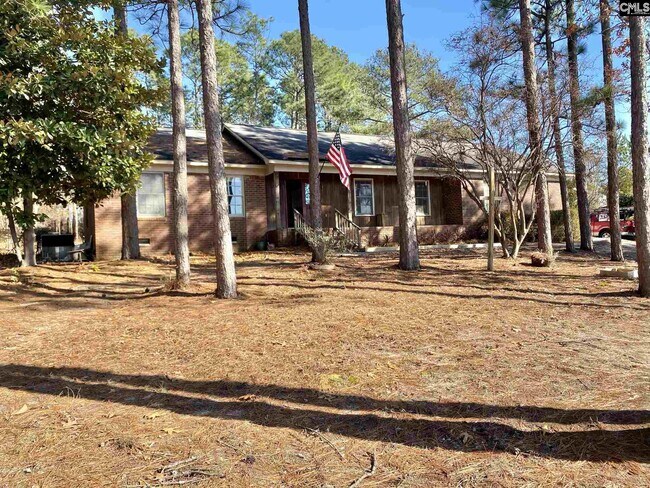 Building Photo - 137 Pebble Brook Rd