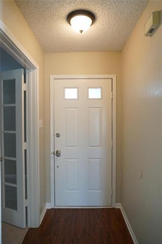 Foto del edificio - 302 Rosemary Ln