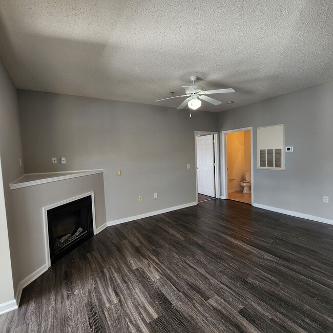 Building Photo - 2511 Friedland Pl