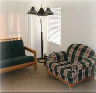 Interior - 614-616 W 4th St